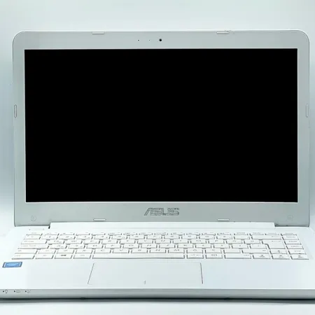 2.EL(SECOND HAND) ASUS LAPTOP CELERON 4 GB RAM 128 GB SSD RAM 14.0"